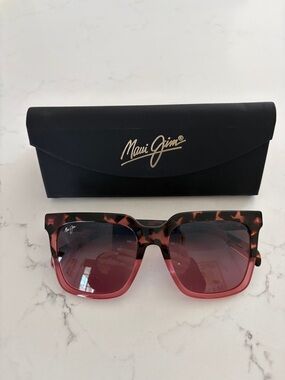 Maui Jim rooftops polarized Pink Gradient Women’s Sunglasses